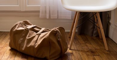 Compre las maletas asequibles más modernas para sus recorridos